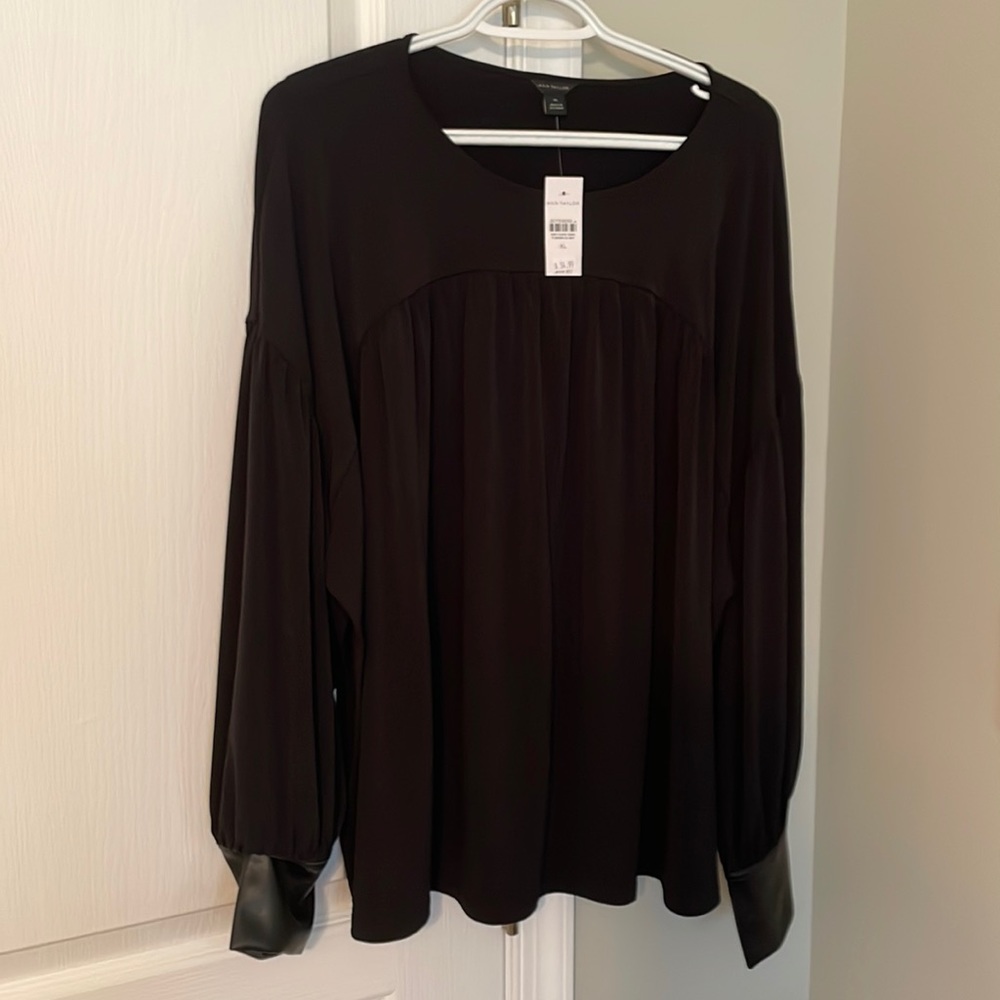 Beautiful Ann Taylor tunic top with faux leather cuffs/ covered buttons. NWOT
